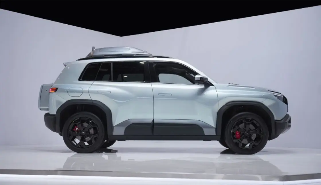 بیوایدی با عرضه اولین خودروی آفرود الکتریکی مجهز به پهپاد، استانداردهای صنعت را دگرگون می‌کند